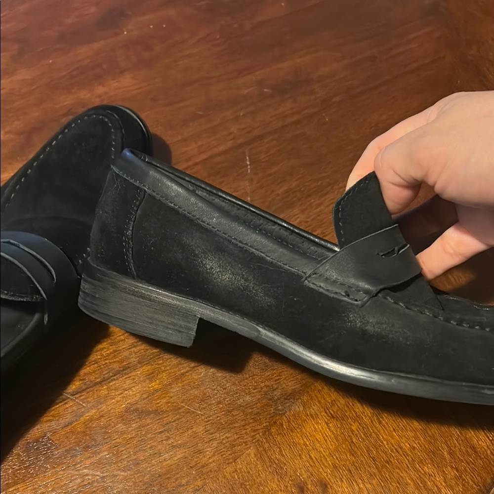 Gucci Men's Black Leather Loafers - Picture 9 of 13